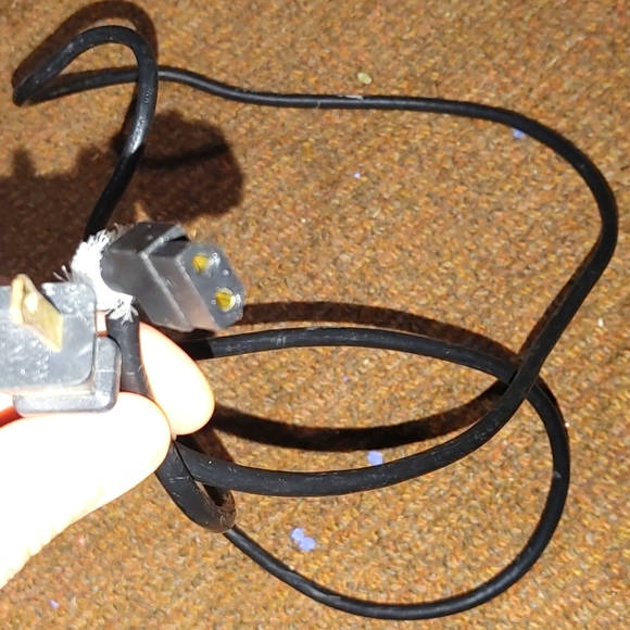 Hoover Central Vac Wind Tunnel hose electrical connector cord to BEATER - Picture 1 of 3